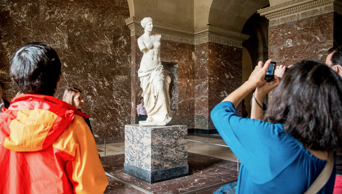 louvre allons a la découverte